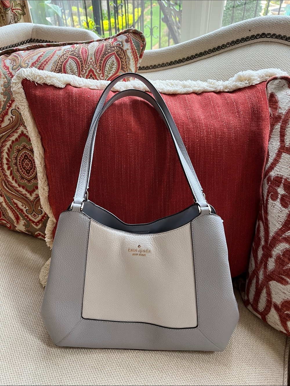 kate spade Gray and Cream Leather Shoulder Bag